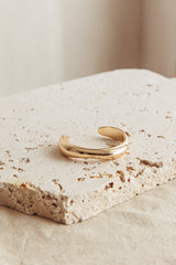 Jamaica Curvilinear Cuff Gold