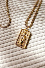 The Stars Rhinestone Pendant Necklace Gold