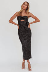 Calia Rose Accent Sequin Midi Dress Black