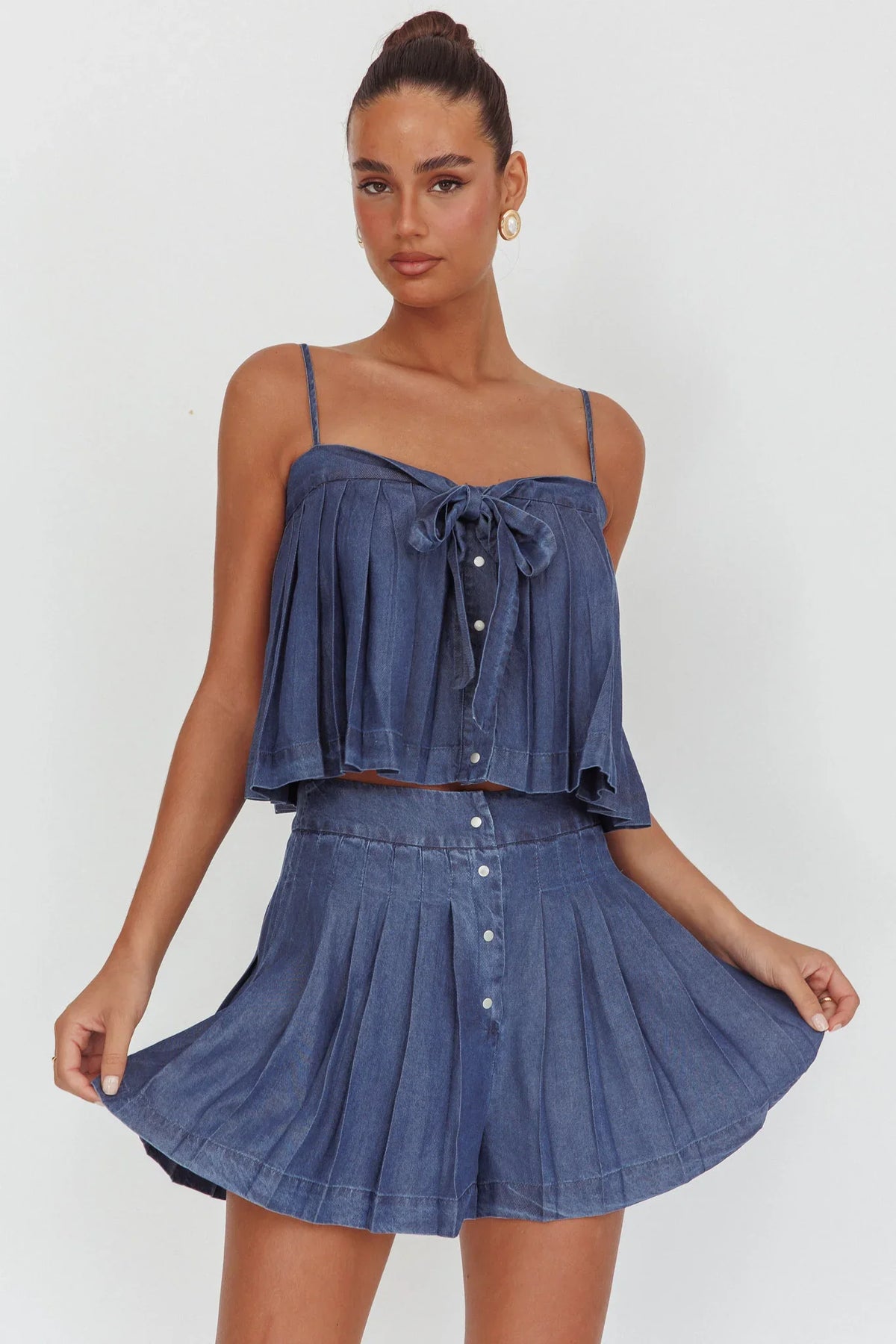 Country Girl Pleated High Waist Shorts Dark Denim