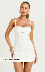 Gigi Mini Linen Blend Dress Sweetheart Tie Back Scallop Detail Dress in Off White